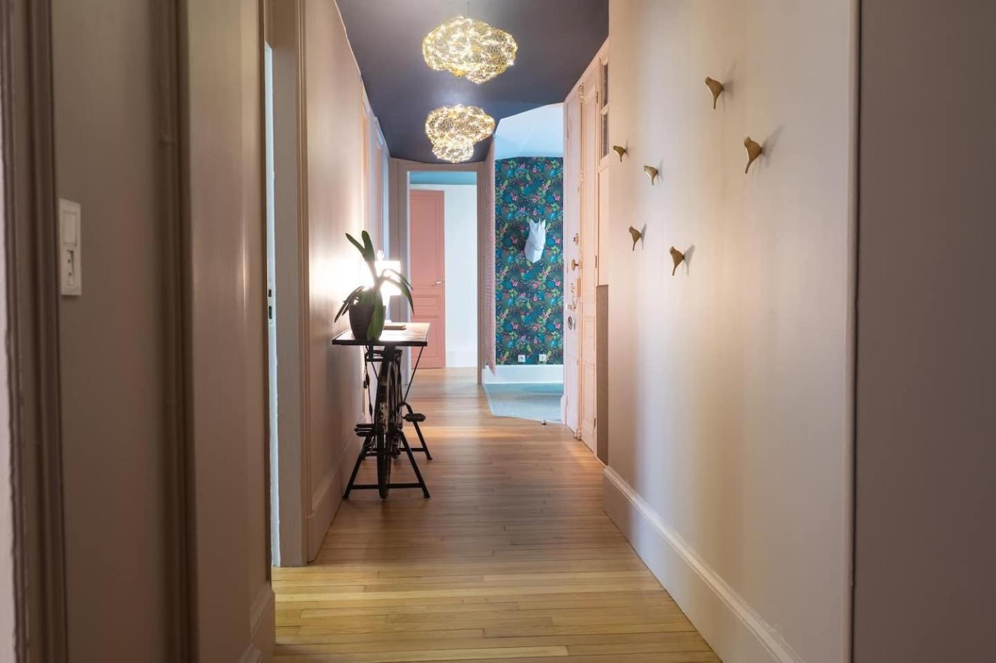 Le Dada 6 Personnes Hypercentre Epernay Apartment Luaran gambar